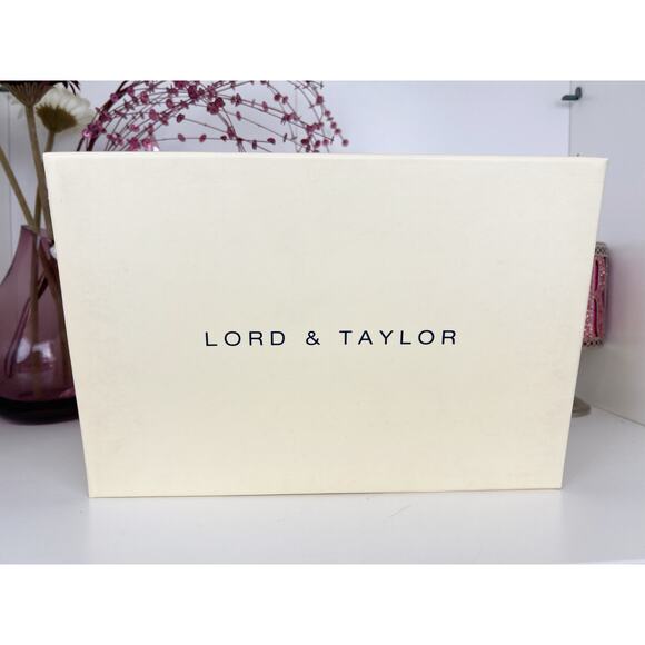 Lord & Taylor White Leather Ankle Strap Wooden Wedge Heel Sandals Size 8 M - Picture 9 of 9